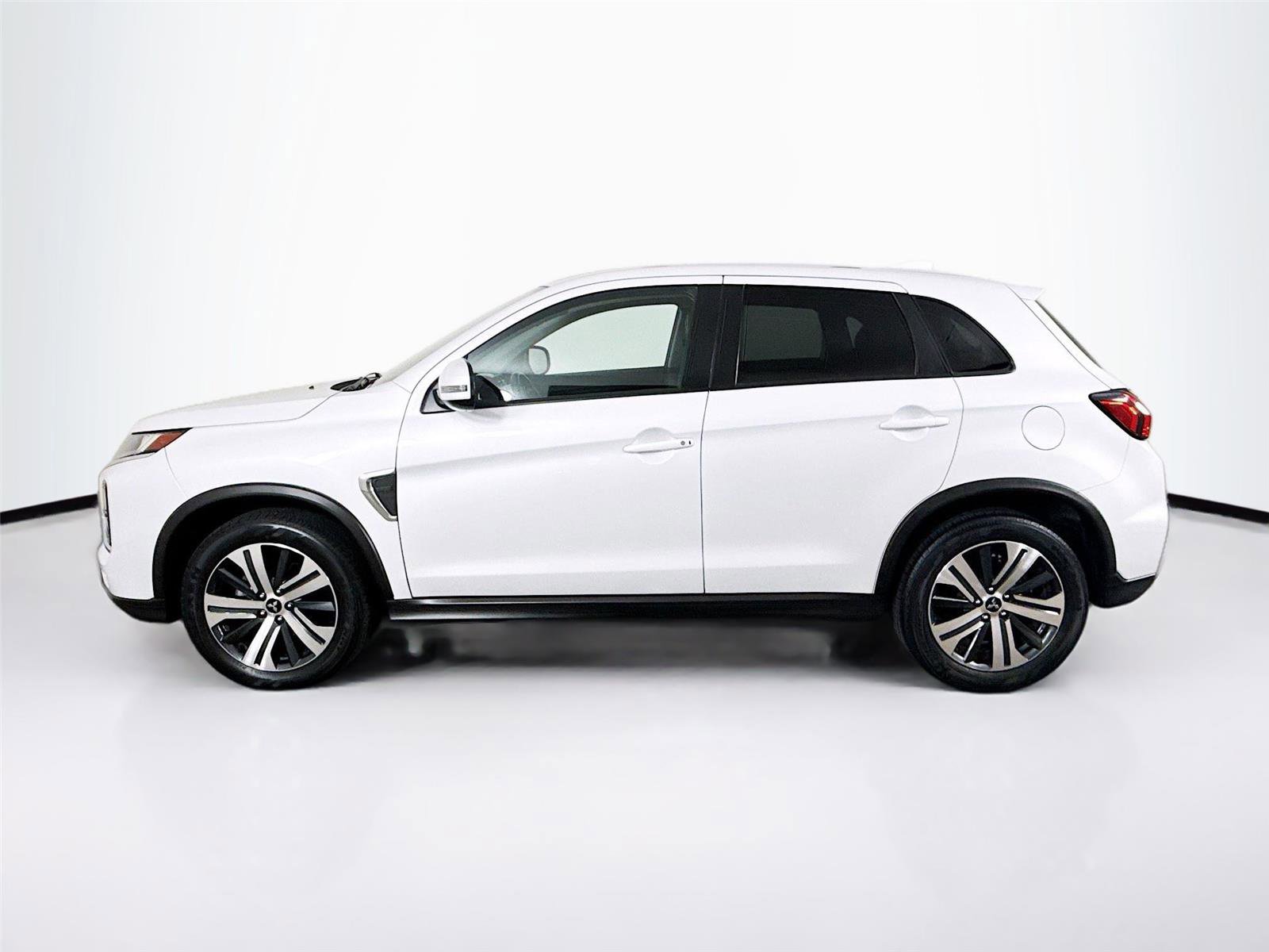 Used 2024 Mitsubishi Outlander Sport AWD image 21