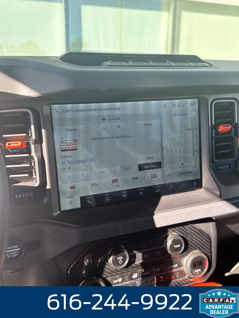 Used 2024 Ford Bronco Black Diamond w/ Sasquatch Package AWD/4WD image 5