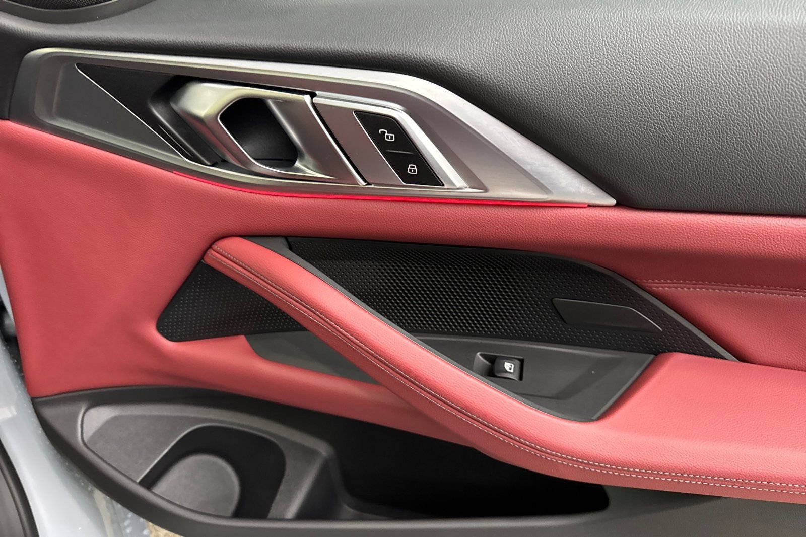 Used 2024 BMW M440i Coupe w/ Premium Package image 33