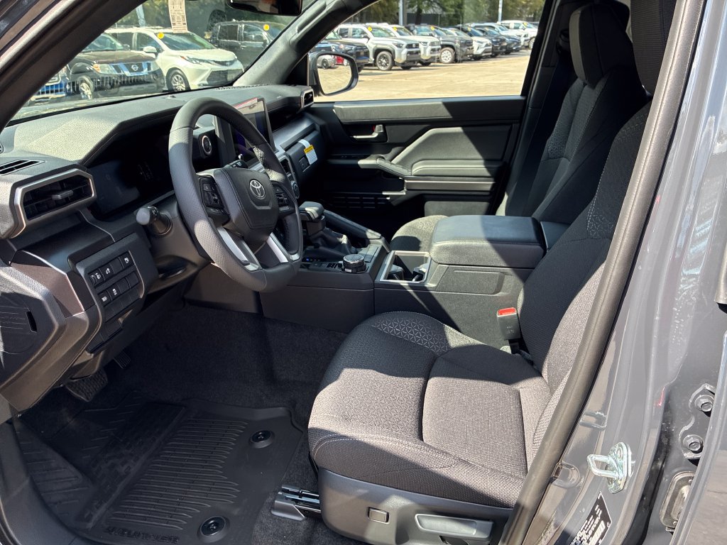 New 2026 Toyota 4Runner SR5 AWD/4WD image 15