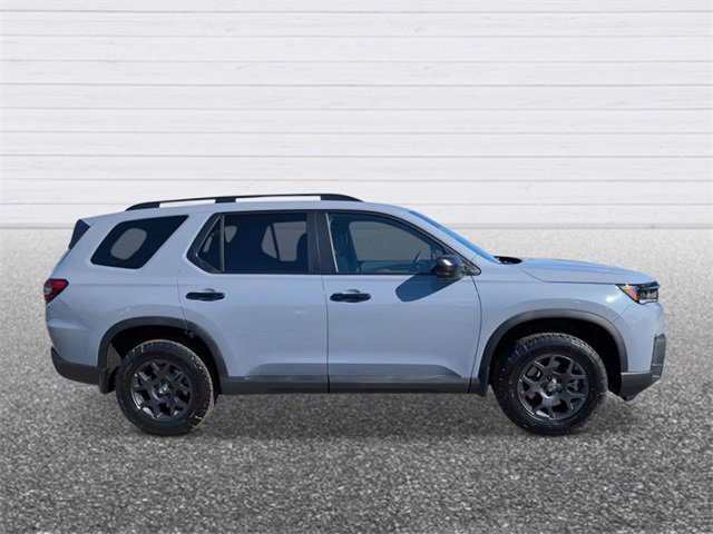 New 2026 Honda Pilot TrailSport image 6