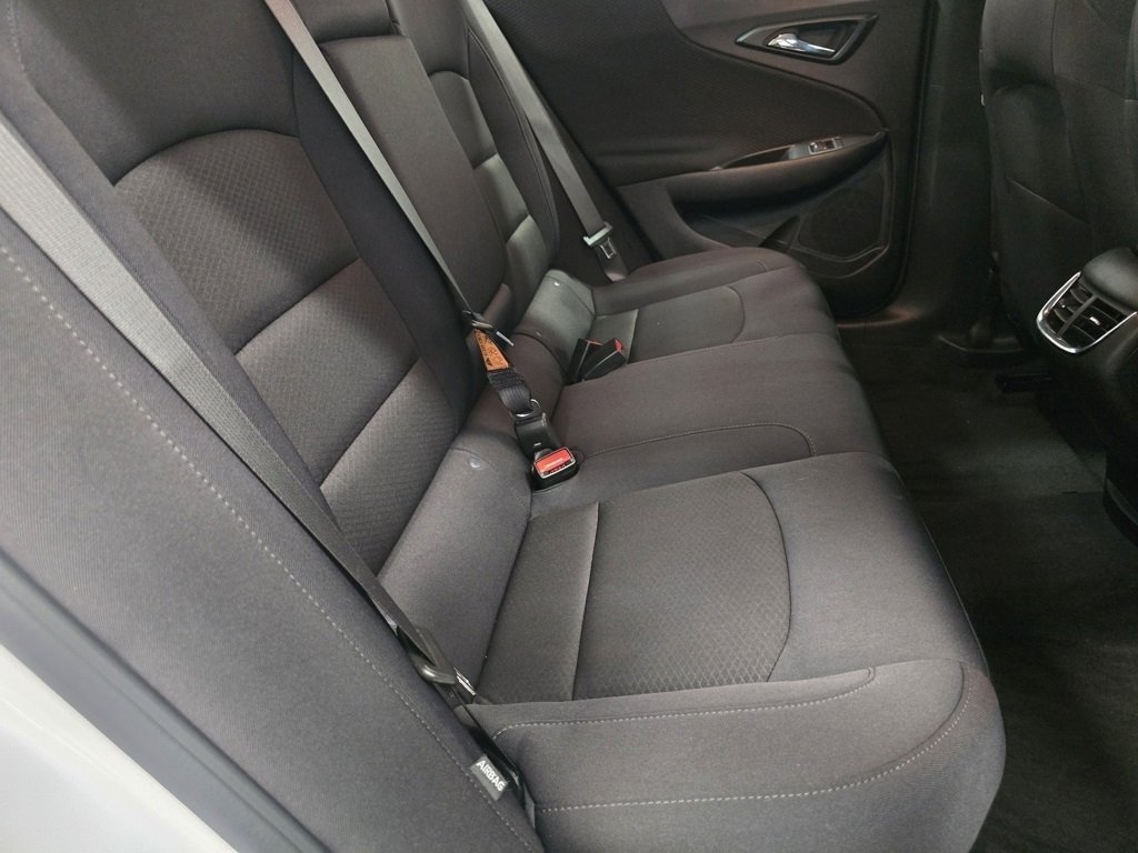 Used 2024 Chevrolet Malibu LT image 17