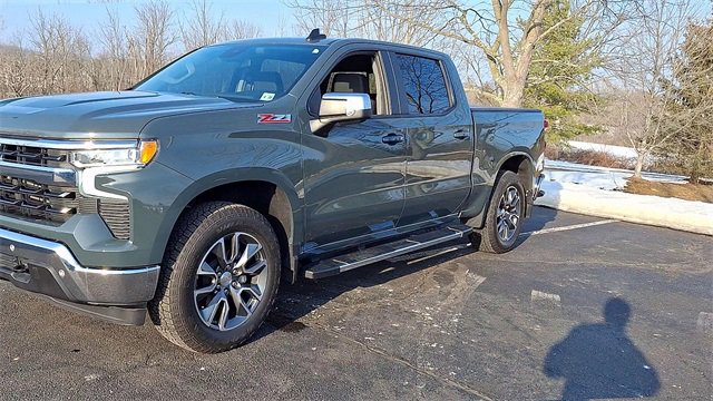 Certified 2025 Chevrolet Silverado 1500 LT image 4
