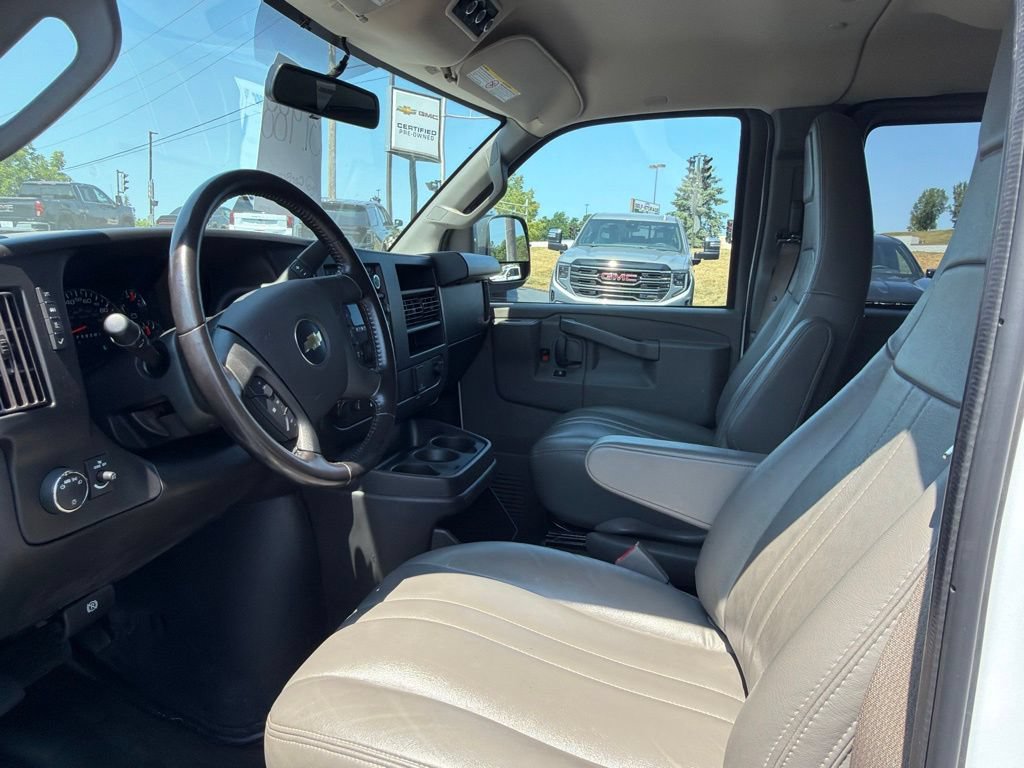 Certified 2023 Chevrolet Express 3500 LS RWD image 17