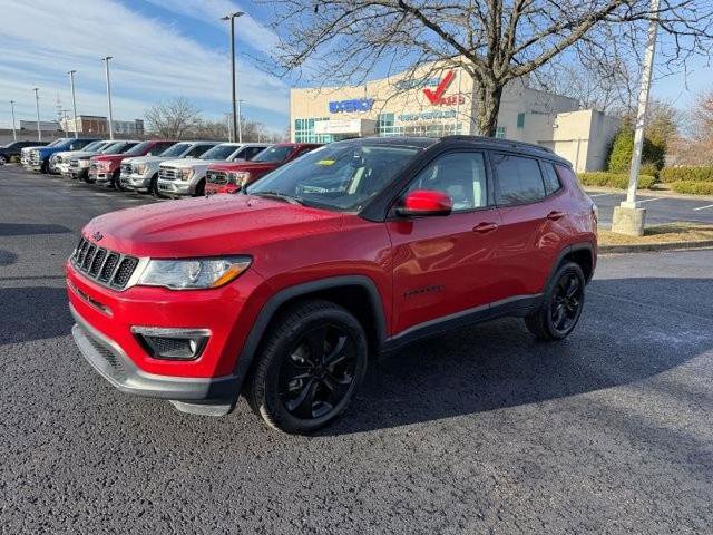 Used 2019 Jeep Compass Latitude image 3