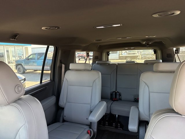 New 2026 Chevrolet Suburban Z71 w/ Comfort Package image 22