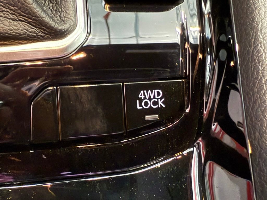 New 2026 Jeep Compass Latitude image 28