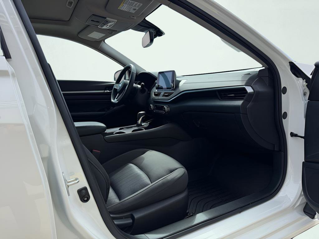 Used 2020 Nissan Altima 2.5 SV image 33