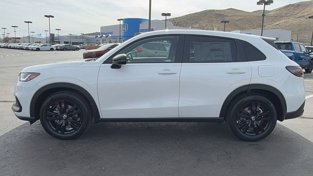 New 2026 Honda HR-V Sport image 6