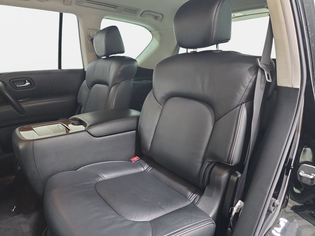 Used 2017 INFINITI QX80 4WD w/ Driver Assistance Package image 13
