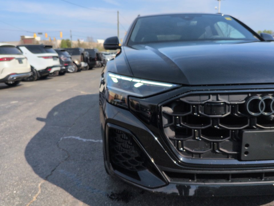 Used 2026 Audi Q8 Premium Plus AWD/4WD image 22