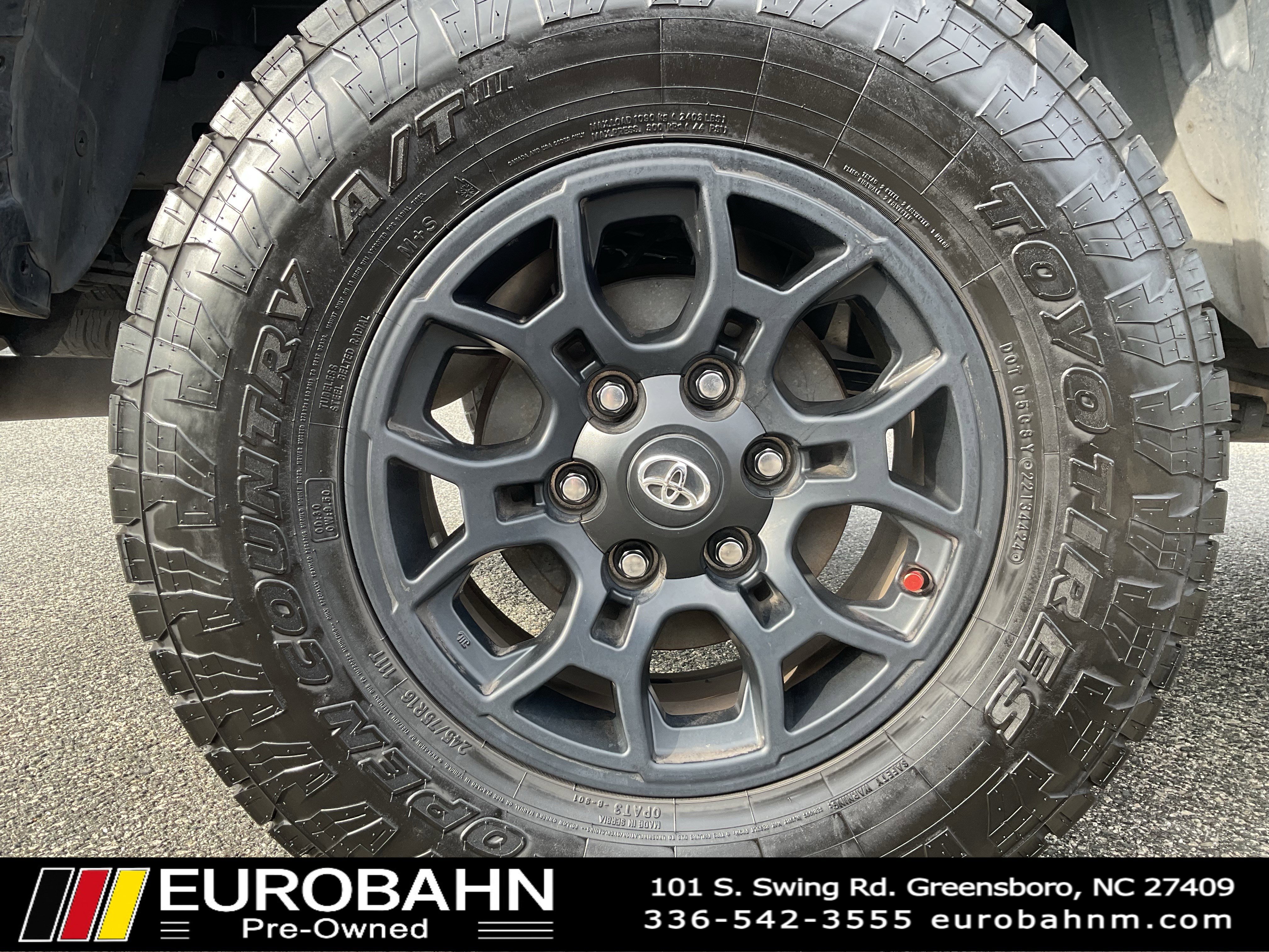 Used 2021 Toyota Tacoma SR5 image 32