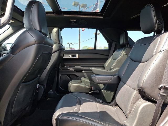 Used 2020 Ford Explorer ST image 10