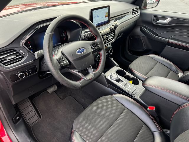 Used 2025 Ford Escape ST-Line AWD/4WD image 26