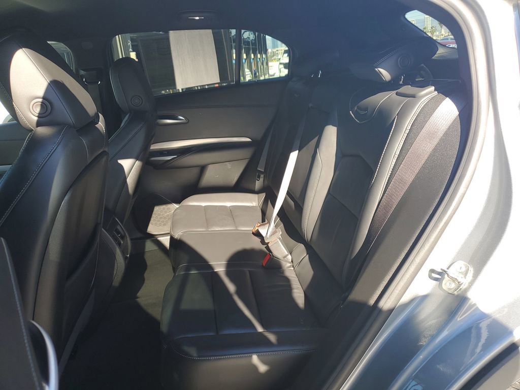Used 2024 Cadillac XT4 Premium Luxury image 14
