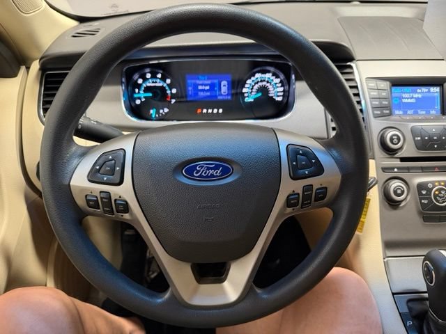 Used 2013 Ford Taurus SE FWD image 32