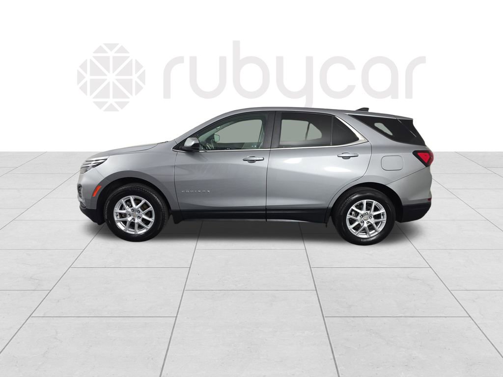 Used 2024 Chevrolet Equinox LT image 2