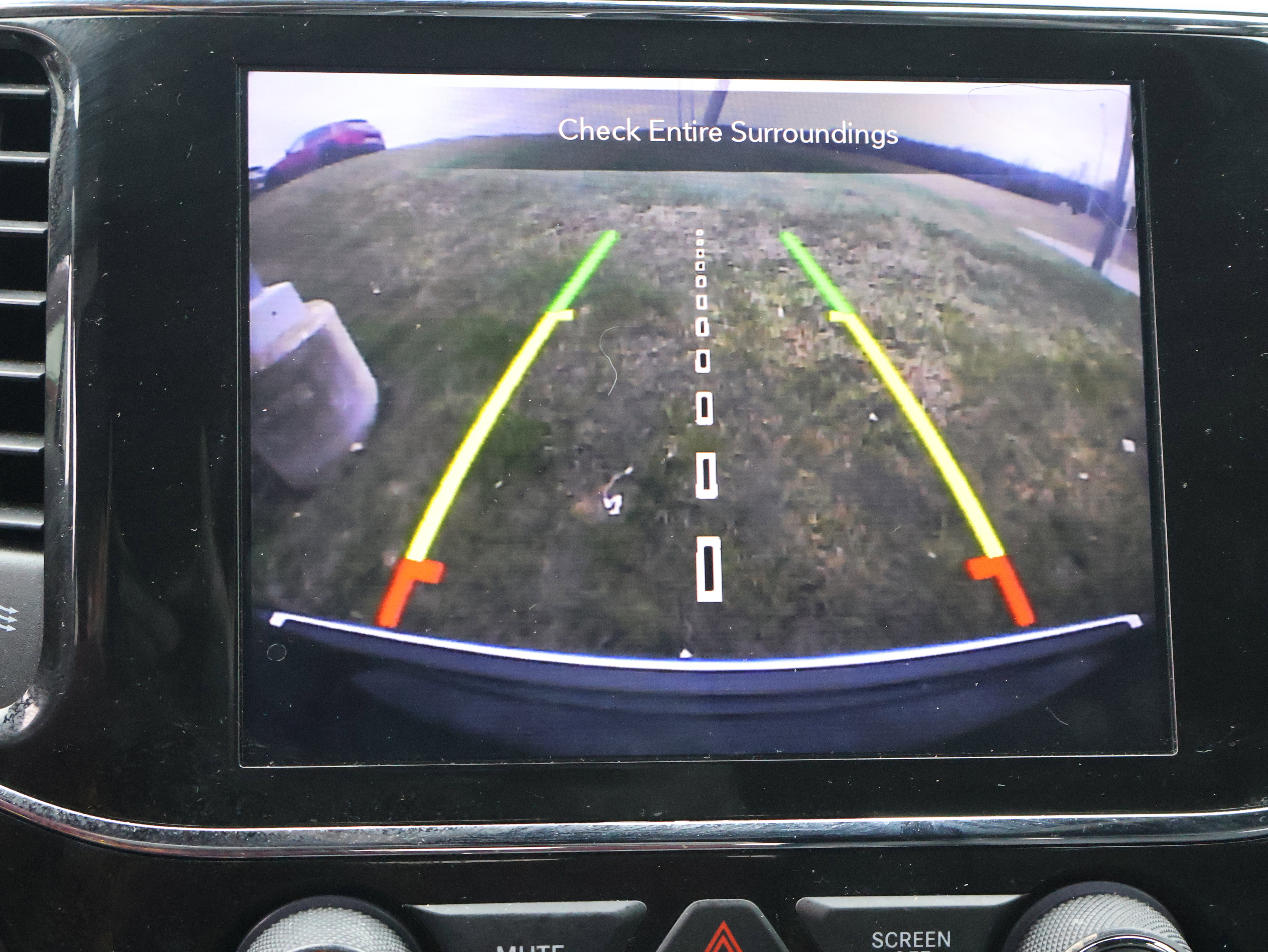 Used 2021 Jeep Grand Cherokee Limited w/ Luxury Group II image 25