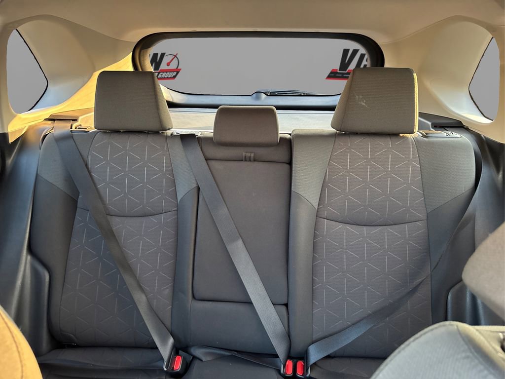 Used 2019 Toyota RAV4 XLE image 19
