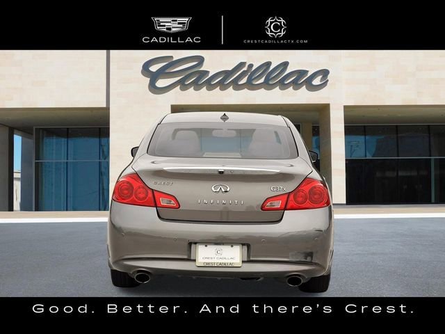 Used 2011 INFINITI G37 x Sedan w/ Premium Pkg AWD/4WD image 4
