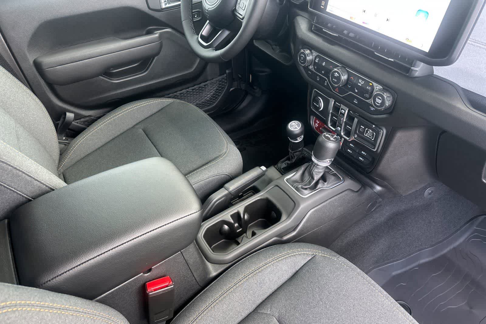 New 2026 Jeep Wrangler Unlimited Sport AWD/4WD image 17