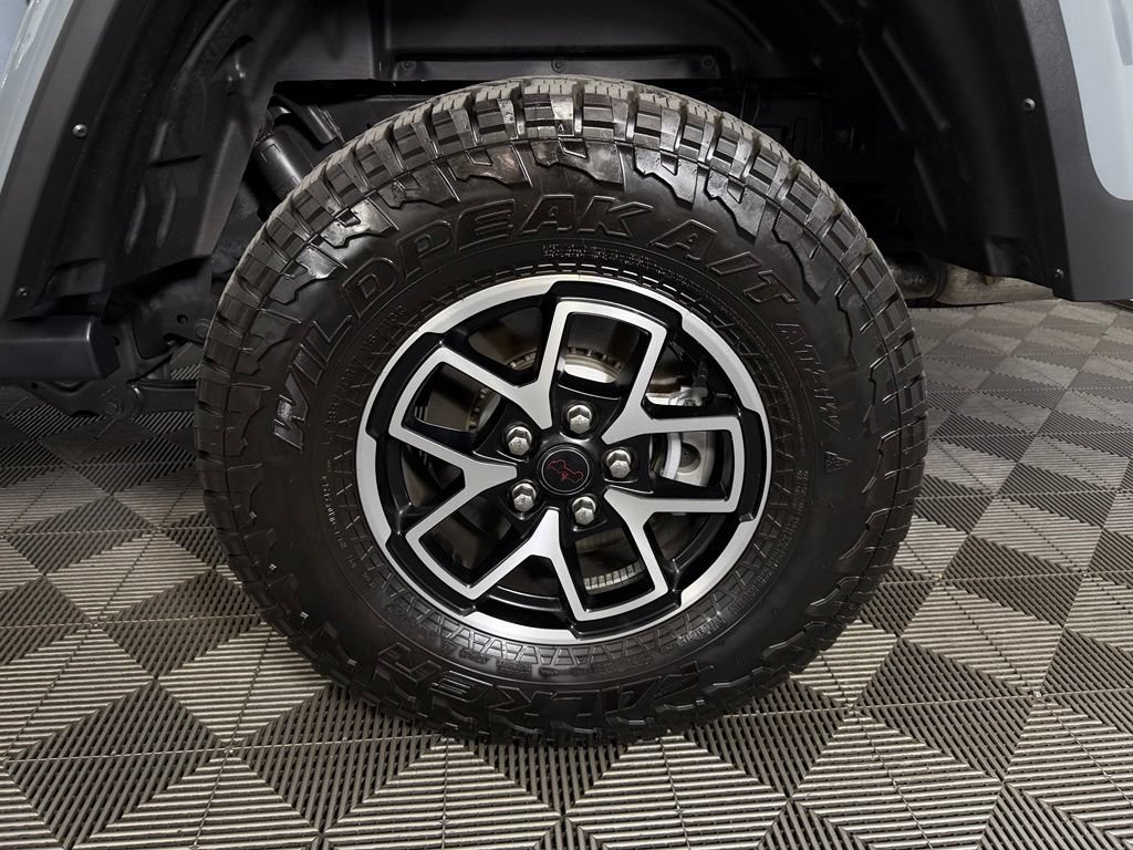 Certified 2025 Jeep Gladiator Rubicon AWD/4WD image 10