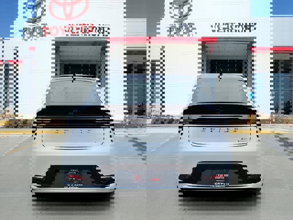 New 2026 Toyota Prius XSE Premium image 4