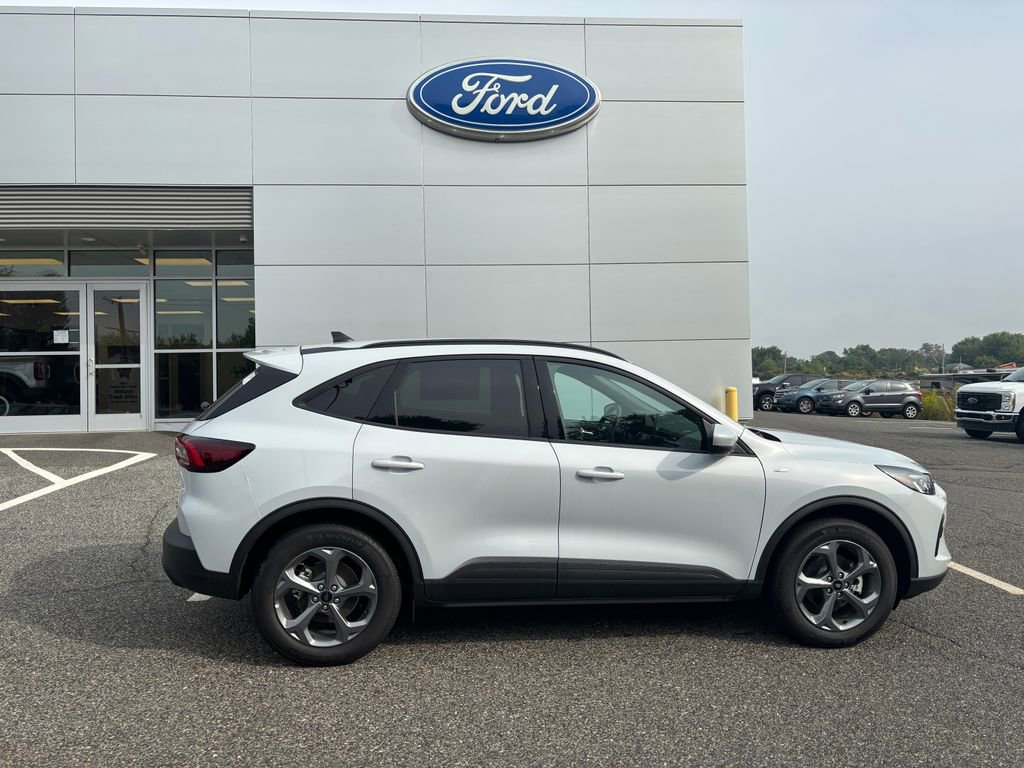 New 2025 Ford Escape ST-Line Elite