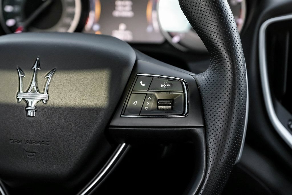 Used 2023 Maserati Ghibli Modena RWD image 17