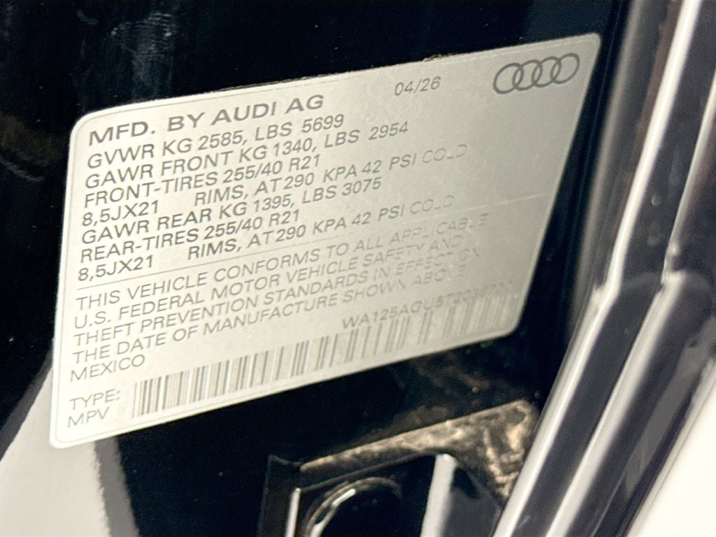 Used 2026 Audi SQ5 Premium Plus AWD/4WD image 34