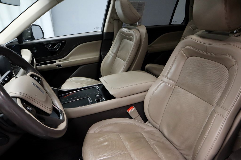 Used 2021 Lincoln Aviator Reserve w/ Elements Package Plus image 27