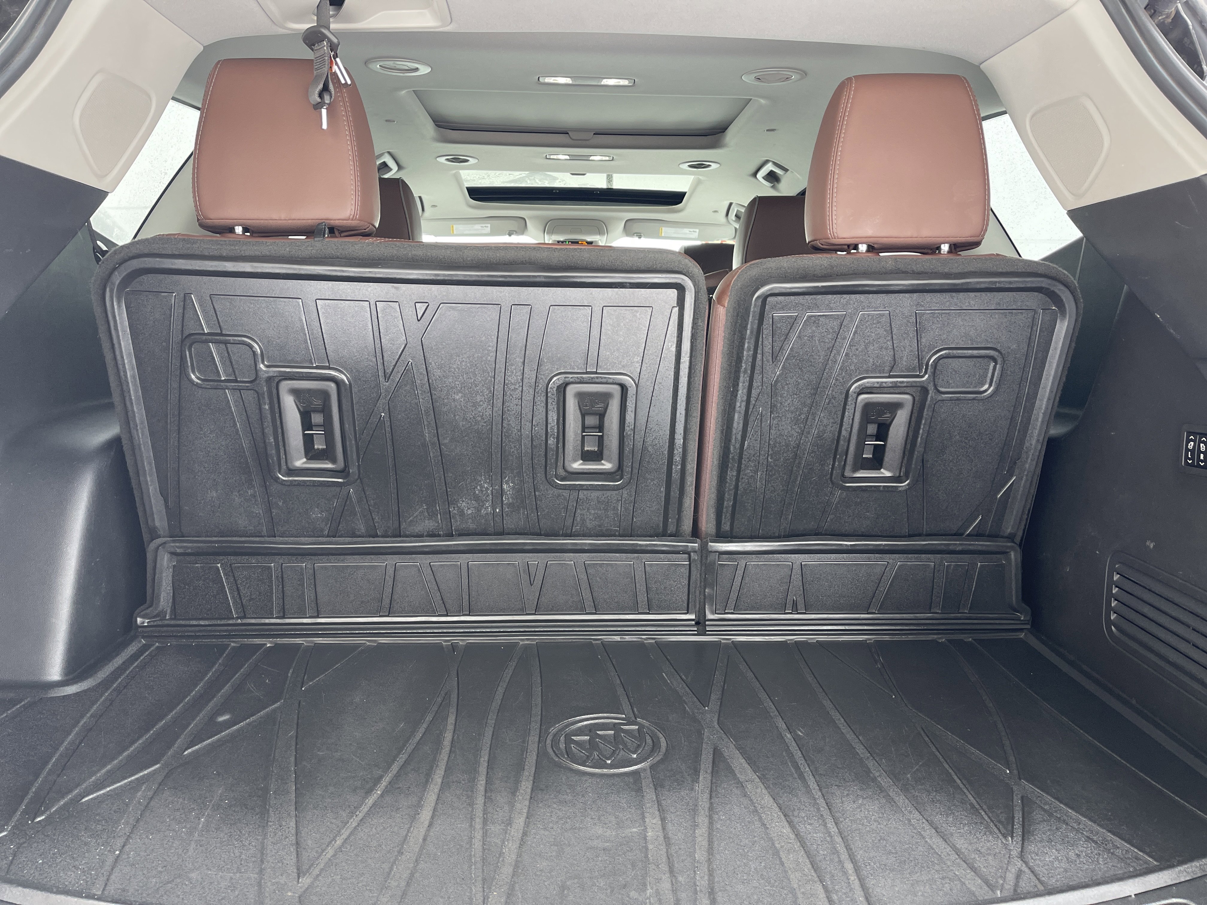 Used 2020 Buick Enclave Avenir w/ Avenir Technology Package image 9