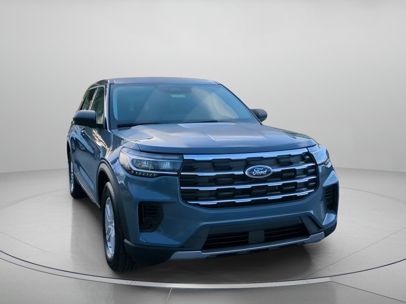New 2026 Ford Explorer Active RWD image 6