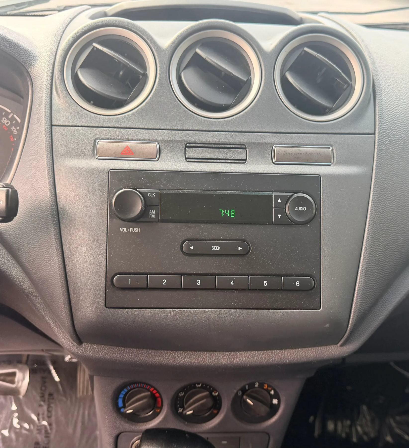 Used 2012 Ford Transit Connect XL FWD image 17