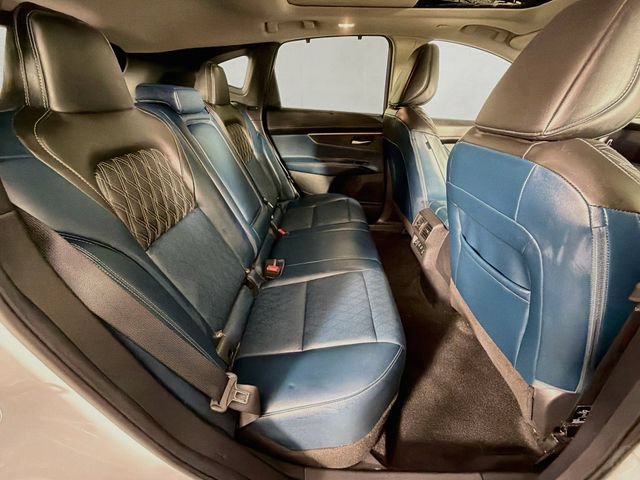 Used 2025 Nissan Murano Platinum AWD/4WD image 27