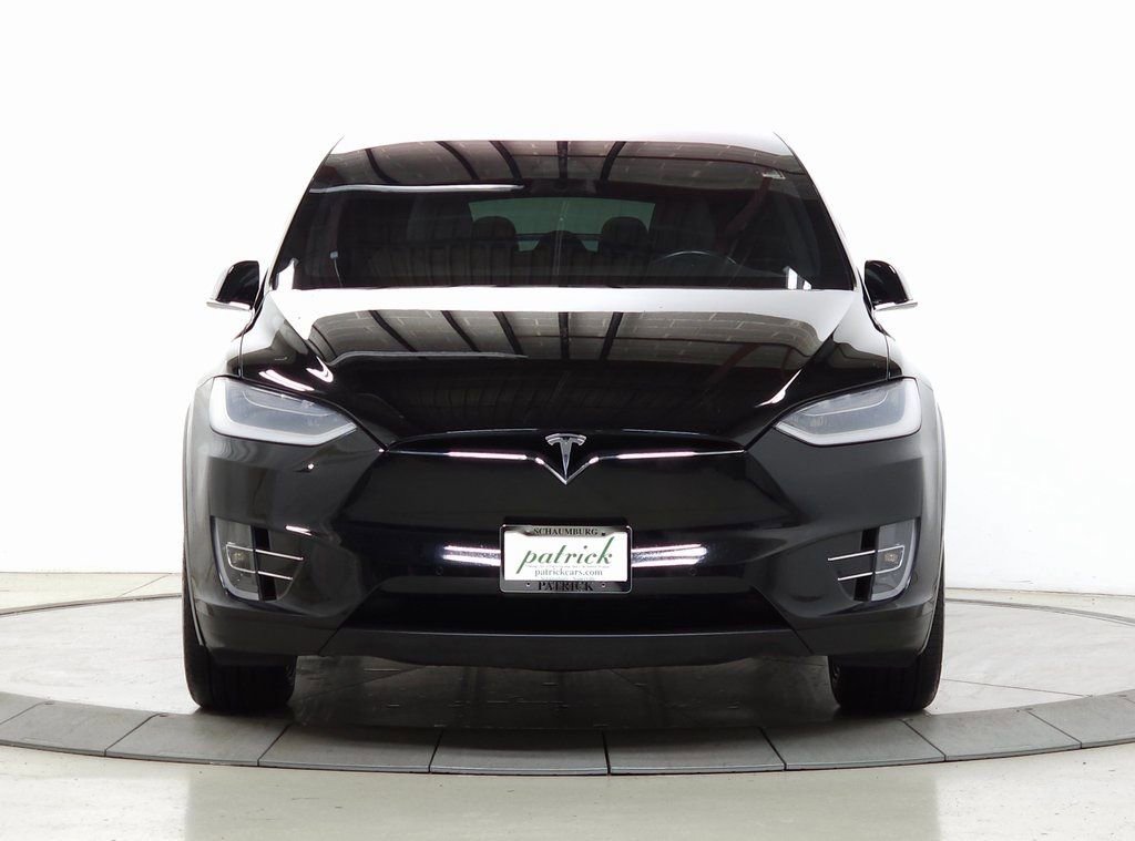 Used 2018 Tesla Model X 75D image 2