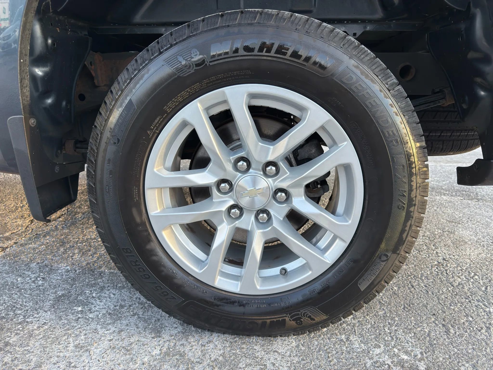 Used 2019 Chevrolet Silverado 1500 LT w/ All-Star Edition image 11