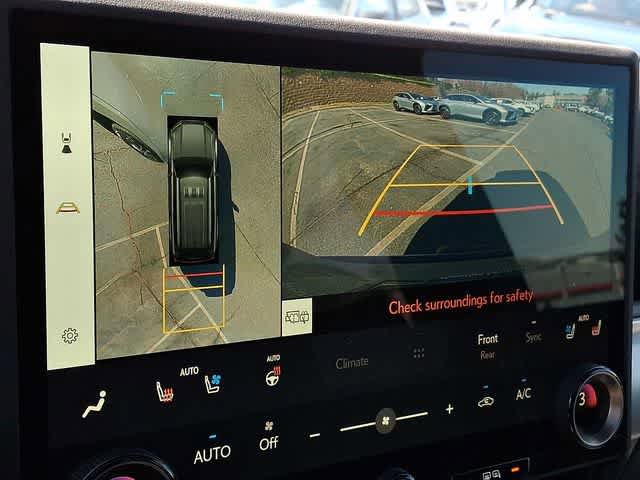 Used 2025 Lexus GX 550 w/ Cold Area Package AWD/4WD image 18