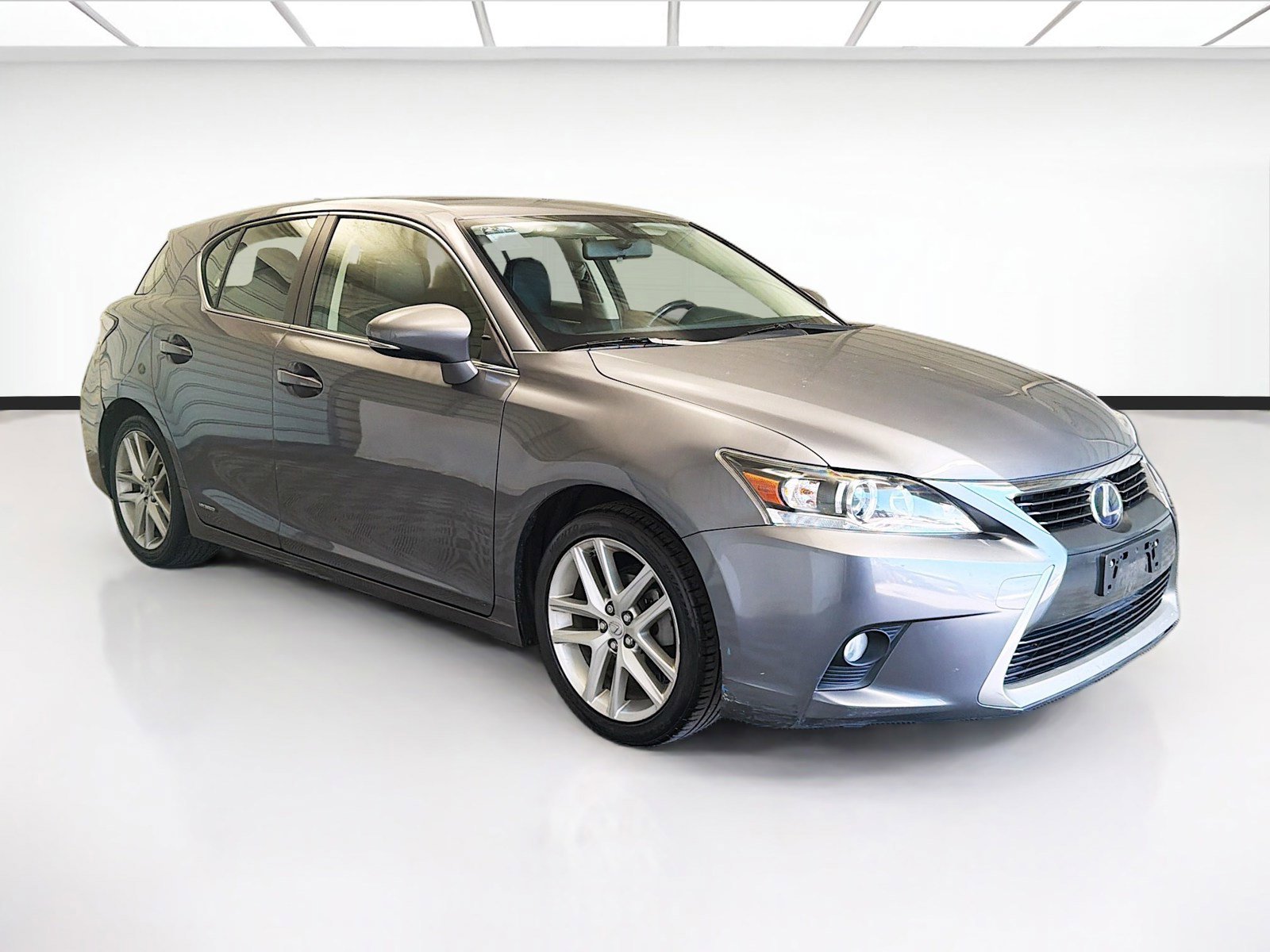 Used 2014 Lexus CT 200h FWD image 3