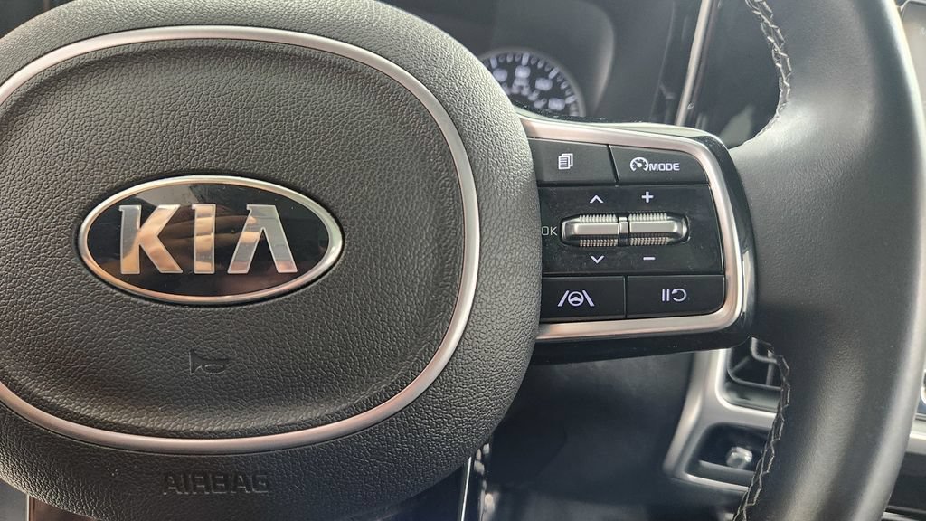 Used 2021 Kia Sorento S w/ Panoramic Sunroof Package FWD image 26