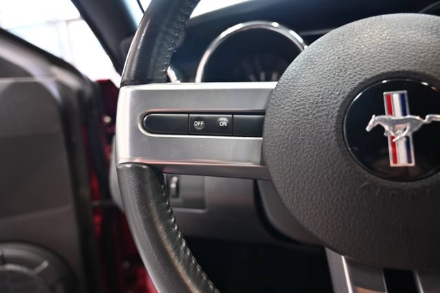 Used 2005 Ford Mustang GT Premium RWD image 21