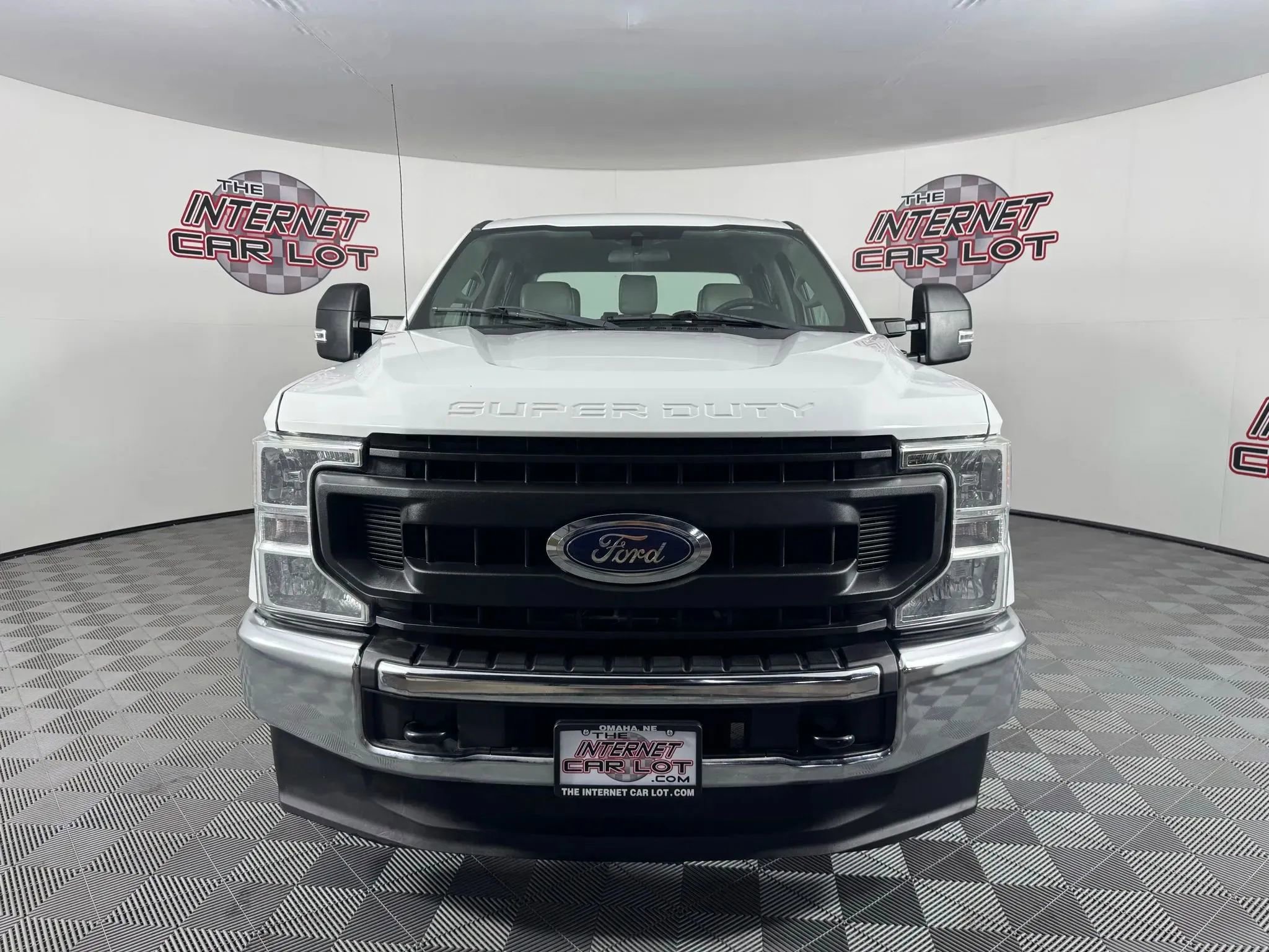 Used 2020 Ford F250 XL w/ Power Equipment Group image 2