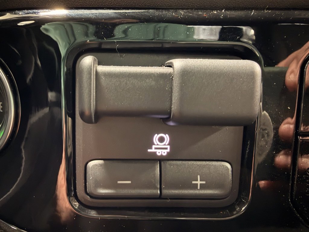 Used 2025 Chevrolet Silverado 1500 LT image 44