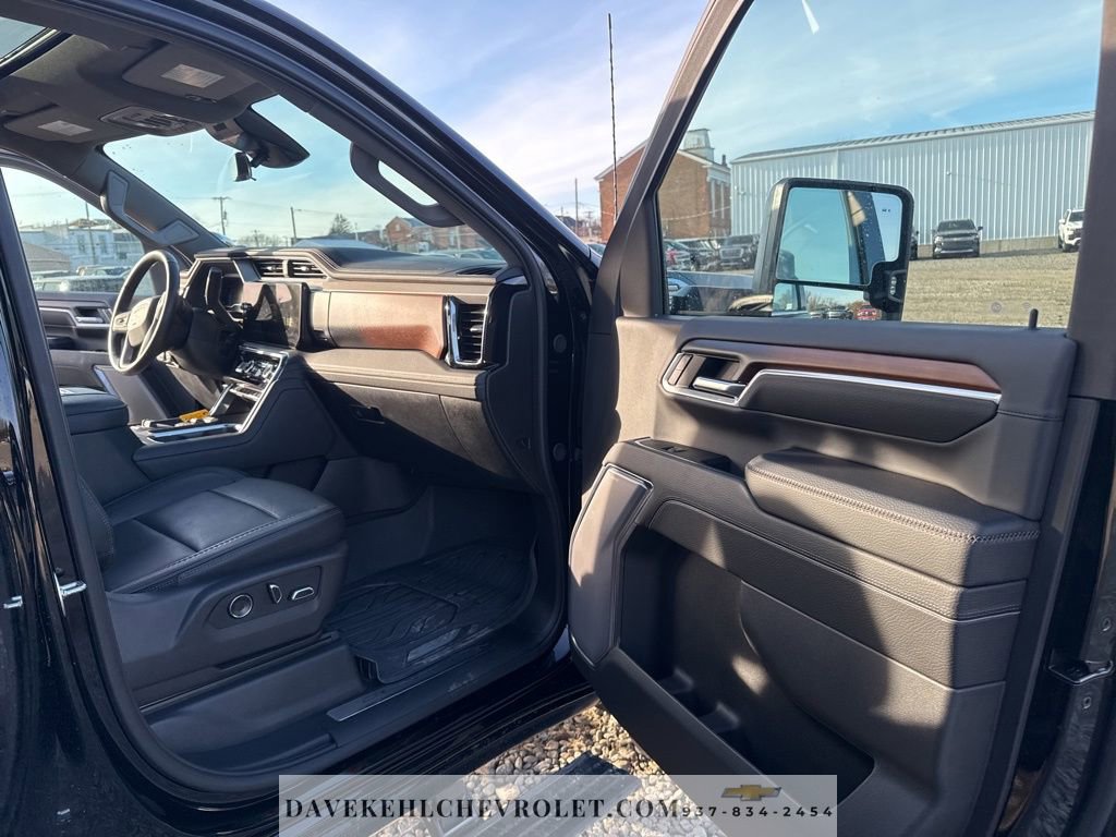 Used 2025 GMC Sierra 2500 Denali w/ Denali Reserve Package image 28