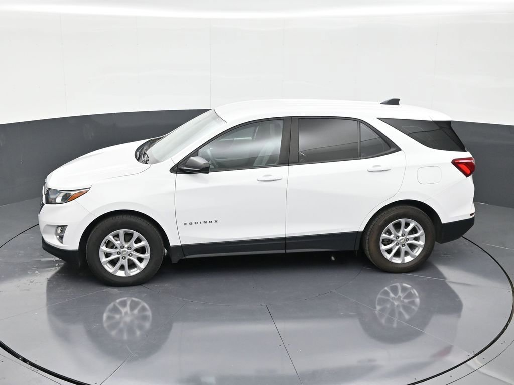 Used 2021 Chevrolet Equinox LS image 13
