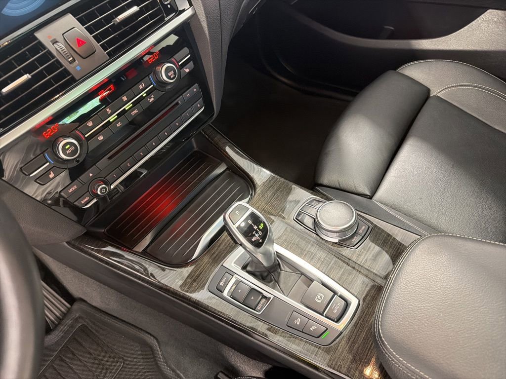 Used 2017 BMW X4 xDrive28i AWD/4WD image 17