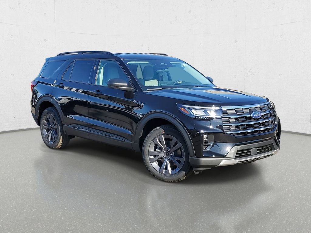 New 2026 Ford Explorer Active w/ Active Comfort Package image 2