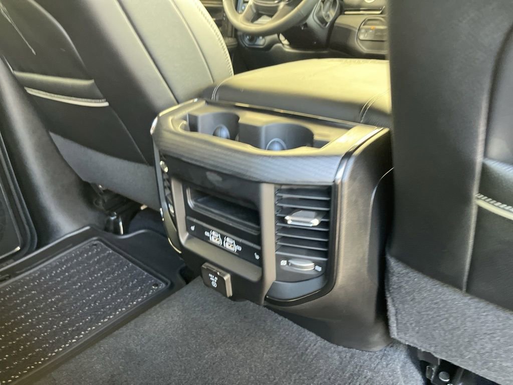 New 2023 RAM 2500 Limited image 25