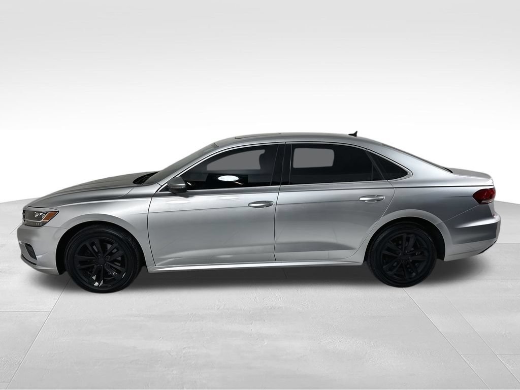 Used 2020 Volkswagen Passat 2.0T SE w/ Sunroof Package FWD image 5