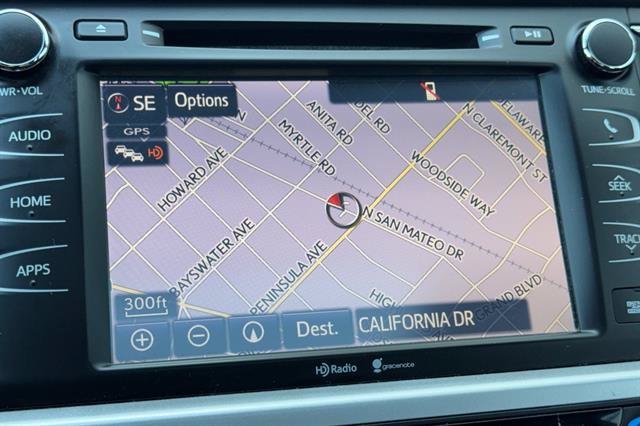 Used 2015 Toyota Highlander XLE AWD/4WD image 22